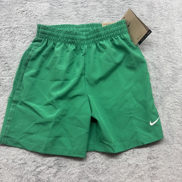 Nike Big Kids' Boys Size Small Dri-FIT Training Shorts Green DX5382-324 - Picture 1 of 7